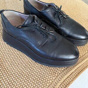 L'idea by Loris Shoes